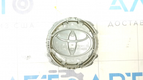 Центральный колпачок на диск Toyota Highlander 14-19 хром, 62мм