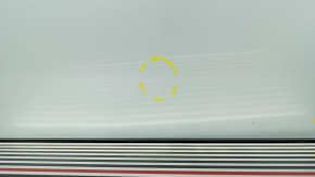 Капот голый Toyota Prius V 12-17 алюминий, белый 070, тычки, сколы краски