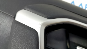 Обшивка двери карточка задняя правая Toyota Rav4 19- кожа черная, царапины