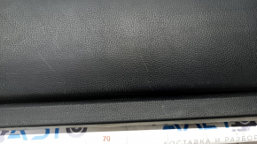 Обшивка двери карточка передняя правая Toyota Rav4 19- кожа черная, царапины