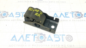 Кронштейн глушителя задний правый Nissan Rogue 21-23 с резинкой