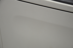 Консоль центральная подлокотник и подстаканники Toyota Prius V 12-14 беж в сборе, под чистку, царапины