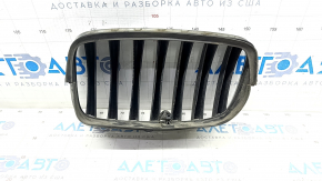 Решітка радіатора grill ніздря права BMW X5 E70 07-13