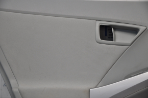 Обшивка двери карточка задняя левая Toyota Prius 30 10-15 серая, с серой вставкой тряпка, потерт