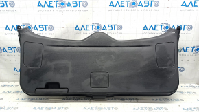 Обшивка двери багажника нижняя Subaru Outback 15-19 черная, потерта, царапины