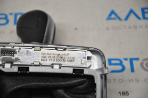 Ручка КПП з накладкою шифтера VW Golf 15-шкіра чорна, під чищення