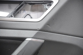 Обшивка двери карточка передняя левая VW Golf 15- черн кожа с черн накладкой тряпка, подлокотник тряпка, накладка сер глянец, тычки, царапины
