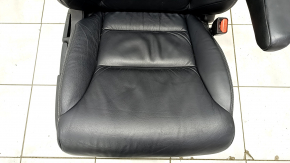 Пассажирское сидение Honda CRV 12-14 с airbag, механика, кожа черная, подогрев