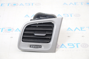 Дефлектор воздуховода левый VW Golf 15- серый