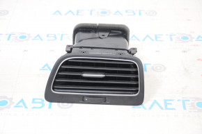 Дефлектор воздуховода правый VW Golf 15- черн с хром