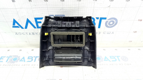 Накладка центральної консолі з дефлектором повітропроводу Lexus IS250 IS300 IS350 06-13 чорна, з попільничкою
