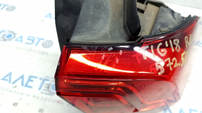 Ліхтар зовнішній крило правий VW Tiguan 18- usa, зламане кріплення, подряпини