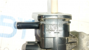 Клапан соленоїд на впуску Lexus IS250 06-13