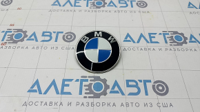 Эмблема капота BMW 3 G20 19- облез лак