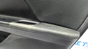 Обшивка двери карточка передняя правая Honda Accord 13-17 черн с черн вставкой тряпка, подлокотник тряпка, молдинг ручки черный глянец, под чистку