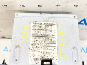 Дисплей радио дисковод проигрыватель Toyota Camry v55 15-17 usa сломана направляйка, царапины на хроме