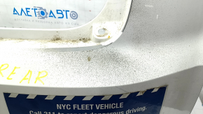 Бампер задний голый Chevrolet Volt 11-15 белый, трещина, сломаны крепления, в краске, царапины