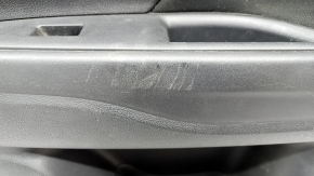 Обшивка двери карточка задняя правая Mitsubishi Outlander 14-21 черн тряпка, царапины