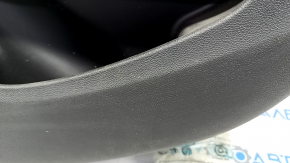 Обшивка двери карточка задняя правая Chevrolet Volt 11-15 черная, подлокотник резина черная, царапины