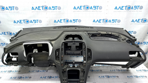 Торпедо передняя панель без AIRBAG Chevrolet Volt 11-15 черная, без накладки на подушку, царапины