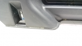 Накладка отвору багажника Audi Q5 8R 09-17 чорна з хромом, подряпини