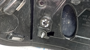 Спойлер дверей багажника BMW X5 F15 14-18 зламані кріплення
