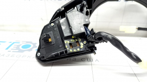 Кнопки управления на руле Mazda CX-9 16- сломано крепление