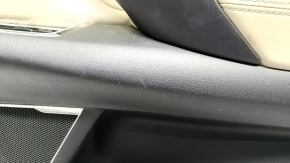 Обшивка двери карточка задняя правая Mazda CX-9 16- кожа, бежевая, BOSE, с шторкой, царапины