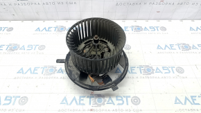 Мотор вентилятор печки VW Passat b8 16-19 USA надломан корпус