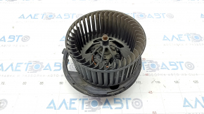 Мотор вентилятор пічки VW Passat b7 12-15 USA зламане кріплення
