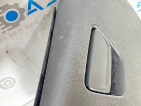 Перчаточный ящик, бардачок Ford Escape MK3 17-19 рест черн, царапины