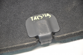 Підлога багажника Tesla Model 3 18- чорний, порван, подряпини на пластиці