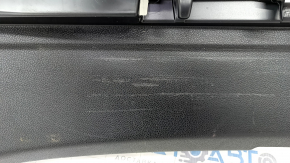 Накладка проема багажника Mercedes W213 E 17-23 черная, потерта