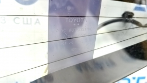Стекло заднее двери багажника Toyota Prius 50 Prime 17-22 малое