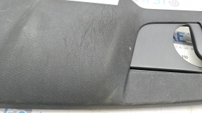 Накладка центральної стійки верхня ремінь ліва Volvo XC90 16-22 чорна, під хімчистку, потерта