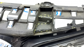 Решетка радиатора grill Toyota Camry v70 18-20 LE\XLE сломана, отсутствуют фрагменты