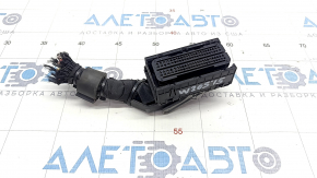 Фішка на блок ECU комп'ютер двигуна Mercedes C-class W205 300/350e/350h 15-18 велика