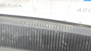 Накладка отвору багажника VW Passat b8 16-19 USA чорна, подряпини