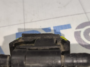 Ланцюг форсунок склоомивача BMW 5 F10 11-16 зламана фішка, зламані кріплення