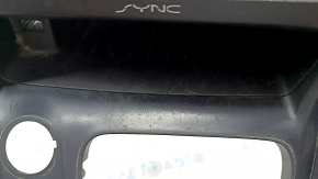 Накладка центральной консоли Ford Focus mk3 15-18 рест, SYNC,черная вставка, царапины