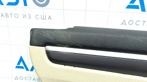 Обшивка дверей картка ззаду ліва VW Passat b8 16-19 USA беж з беж вставкою шкіра, підлокітник шкіра, молдинг графіт, під чистку
