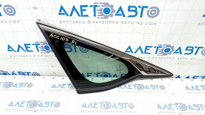 Форточка глухое стекло задняя левая Honda Accord 18-22 хром