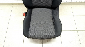 Сидіння водія Nissan Rogue Sport 17-19 без airbag, електро, ганчірка, чорне з сірою вставкою