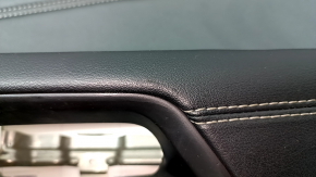 Обшивка дверей картка задня права Ford Edge 19-23 чорна Titanium, вставка та підлокітник чорна шкіра, біла строчка, подряпини