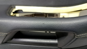 Обшивка дверей картка передня ліва Ford Edge 19-23 чорна Titanium, вставка та підлокітник чорна шкіра, біла строчка, під музику Bang & olufsen, під пам'ять сидінь, подряпини, зламане кріплення загл.