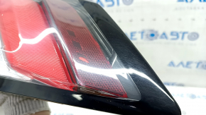 Фонарь внешний крыло левый Ford Edge 19- рест Titanium, ST, царапины, отсутствует заглушка