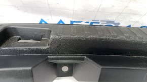 Накладка отвору багажника Ford Edge 15-чорна, подряпини, зламані кріплення
