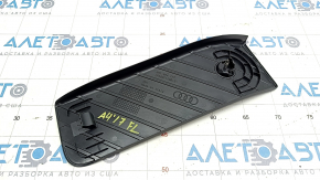 Майданчик для відпочинку ноги Audi A4 B9 17-19 чорна, подряпини