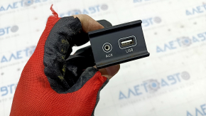 USB Hub, AUX Kia Optima 16-