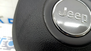 Подушка безопасности airbag в руль водительская Jeep Grand Cherokee WK2 14-18 черная, царапины, ржавый пиропатрон